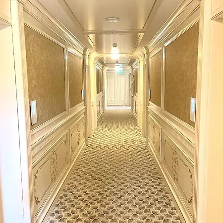 Grand Caraiman 4* נפטון