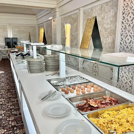 Grand Caraiman Neptun