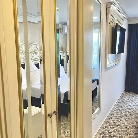 Grand Caraiman 4* נפטון