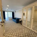 Hotell Grand Caraiman 4*