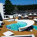 Grand Caraiman Hotell 4*