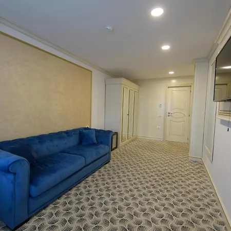 Hotel Grand Caraiman