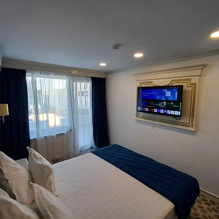 Hotel Grand Caraiman 4*