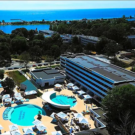 Grand Caraiman Hotel 4*