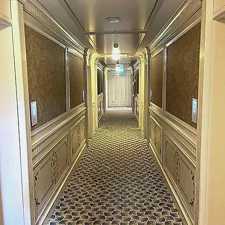 Hotel Grand Caraiman 4*