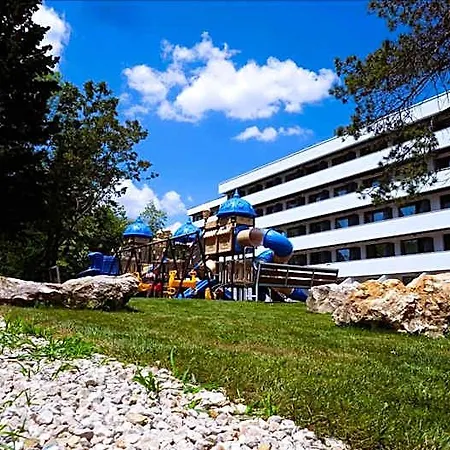 Hotel Grand Caraiman