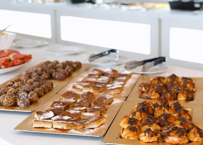 Grand Caraiman Hotel